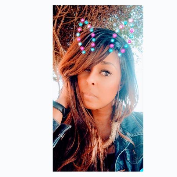 Meet your Posher, Richelle - Picture 1 of 8